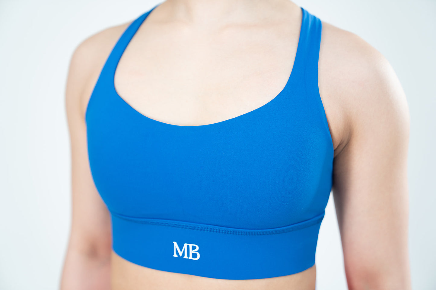 CRISS CROSS SPORTS BRA