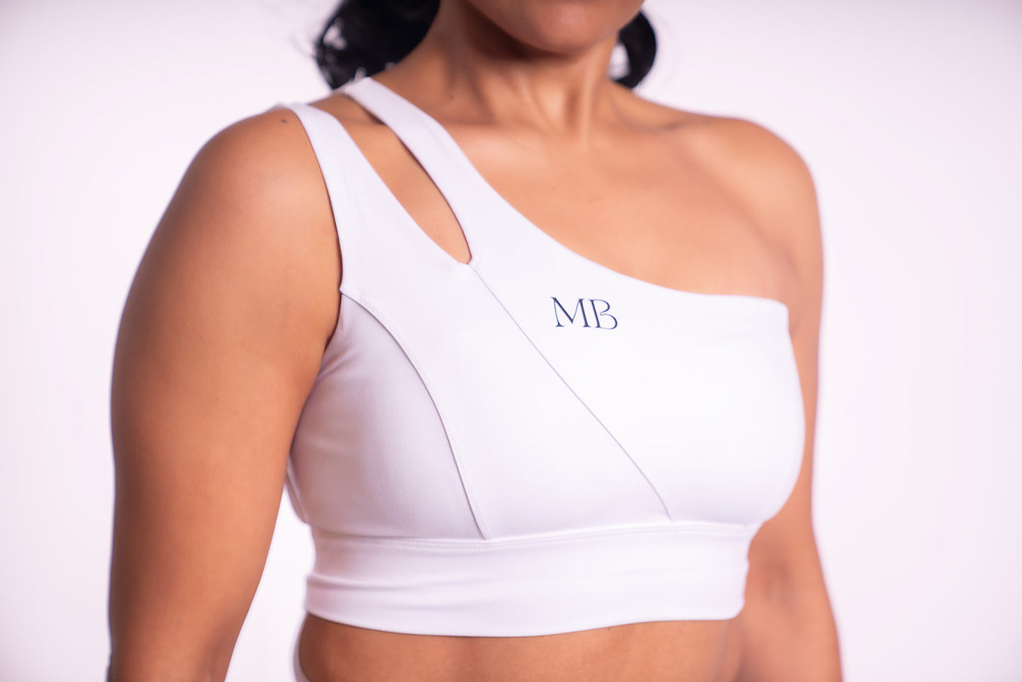 AMORE ONE SLEEVE SPORT BRA
