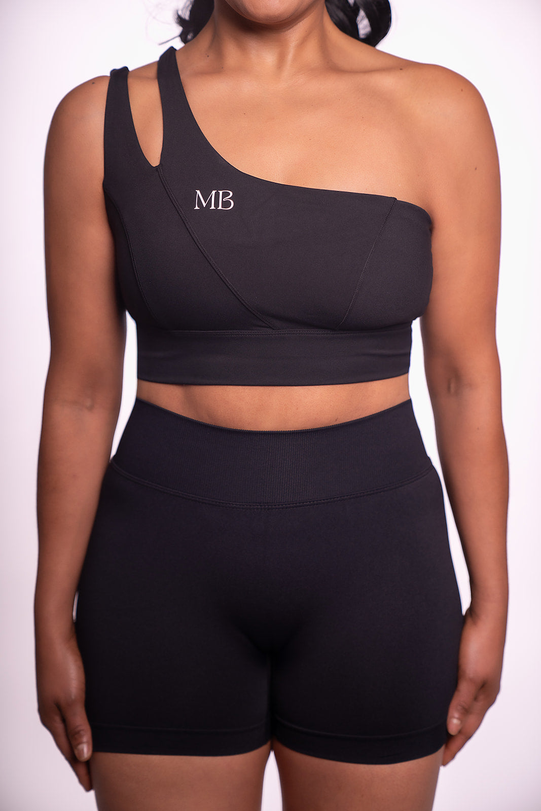 AMORE ONE SLEEVE SPORT BRA