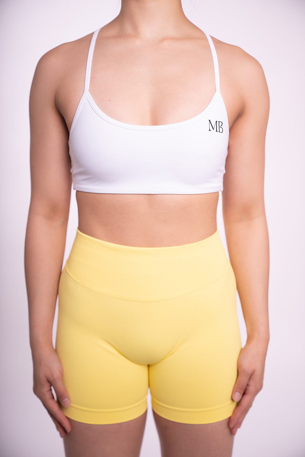 BELLA'S SCULPT SHORT