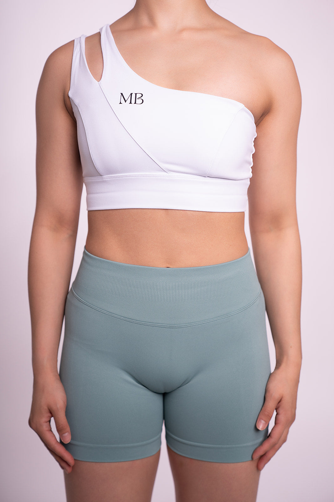 BELLA'S SCULPT SHORT