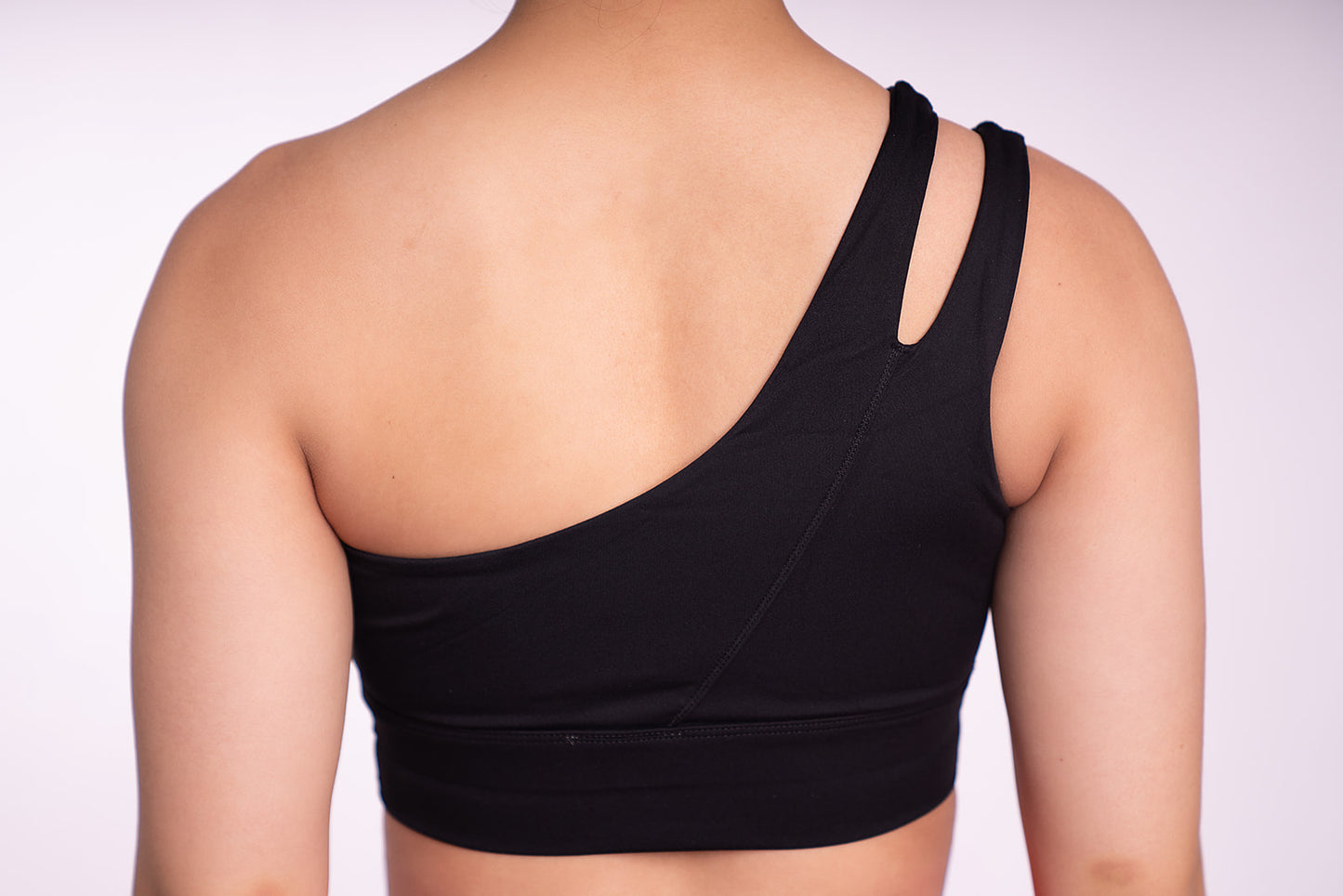 AMORE ONE SLEEVE SPORT BRA