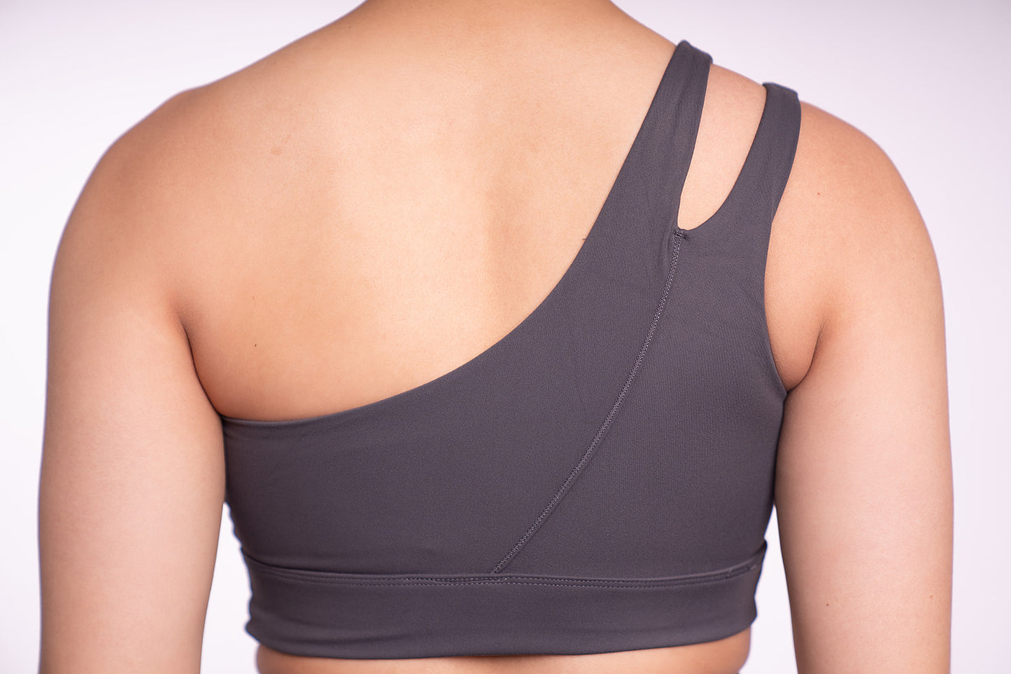 AMORE ONE SLEEVE SPORT BRA