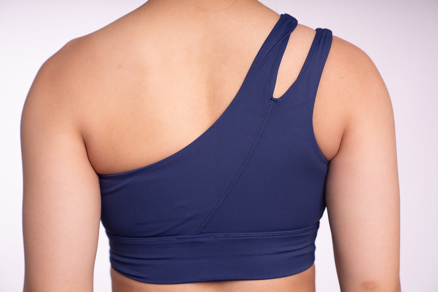 AMORE ONE SLEEVE SPORT BRA