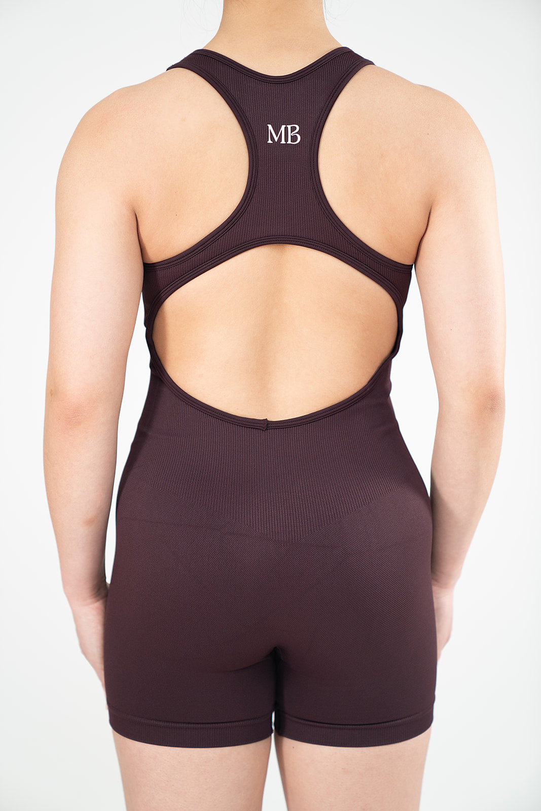 AMARA'S RIBBED SHORT SUIT