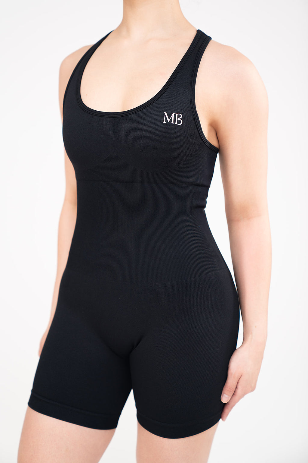 AMARA'S RIBBED SHORT SUIT