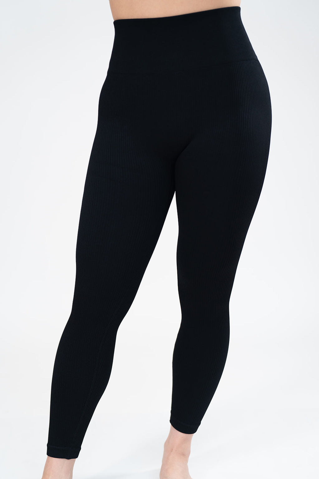 BELLA'S SEAMLESS RIBBED LEGGINGS